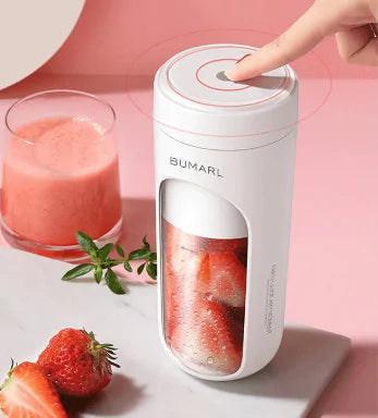 Portable electric juicer, USB rechargeable juicer cup with 8 blades, perfect for smoothies and on-the-go blending.